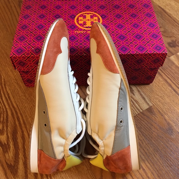 Tory Burch sneakers - Picture 7 of 16